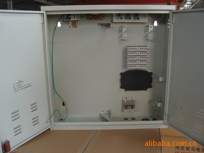 廠家直銷(xiāo)優(yōu)質(zhì)網(wǎng)箱與網(wǎng)絡(luò)多媒體箱——任丘市恒威通信設(shè)備供應(yīng)